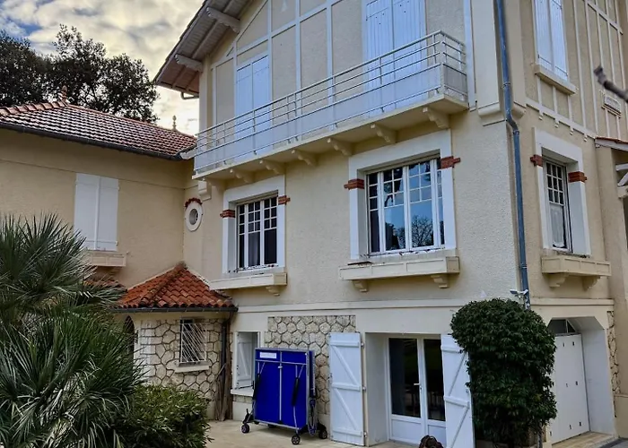 Villa L'abri Cotier, 400m De La A Royan